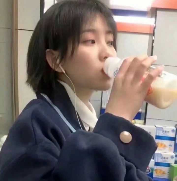 有哪些男生可以用的女生头像?