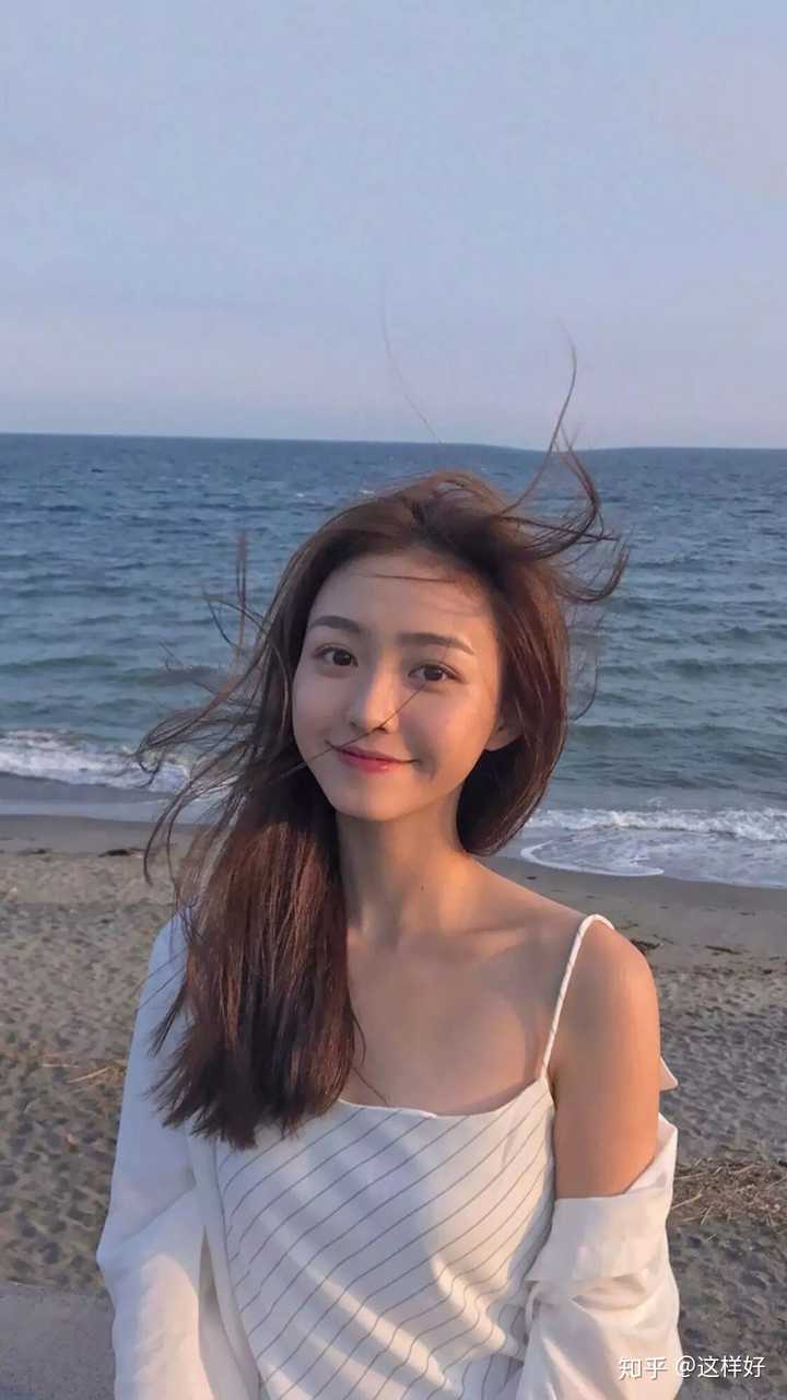 如何评价微博不知名小仙女七七的长相? - 知乎