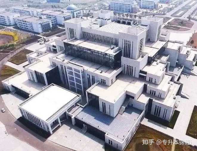 曲阜师范大学和临沂大学那个较好?