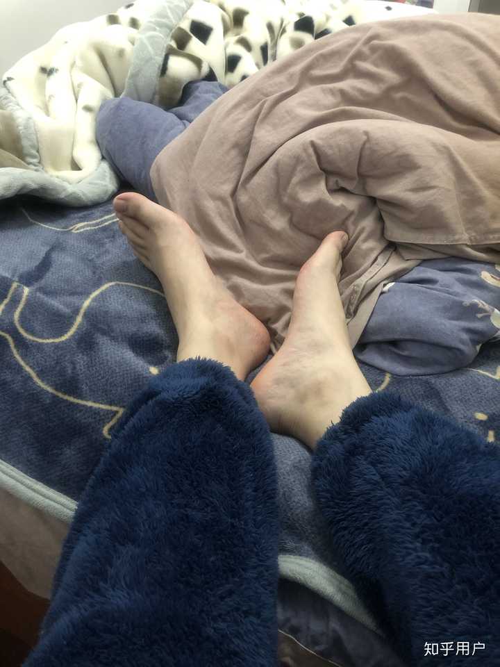 脚很大,是怎样的体验?
