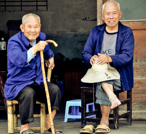 老年60岁以上同性恋者的生活状态如何