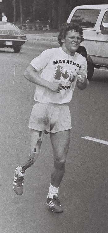 或许我有必要介绍下我头像中的人物:特里·福克斯(terry fox)了.