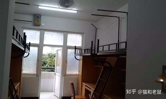 求助丽水学院宿舍的真实图片和和评价?