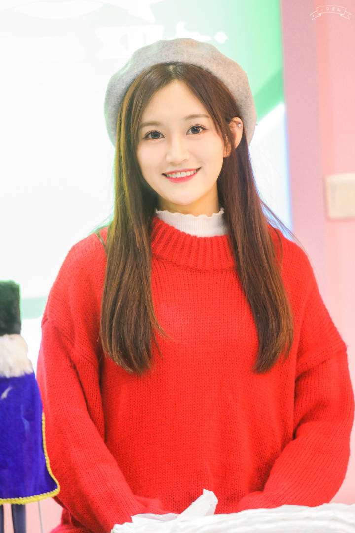 如何评价snh 48 team hii 张昕最近录制的一系列vlog视频?