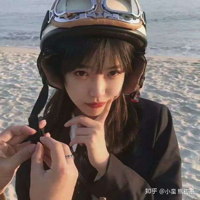 有没有什么好看的女生头像,绝逼舍不得换的那种?