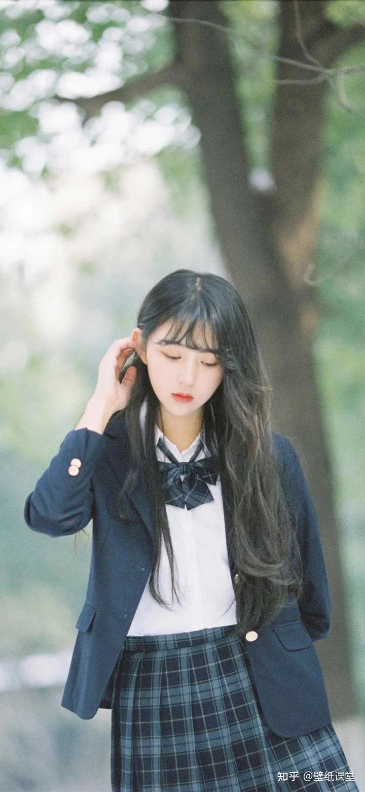 有哪些男生专用的美女壁纸?