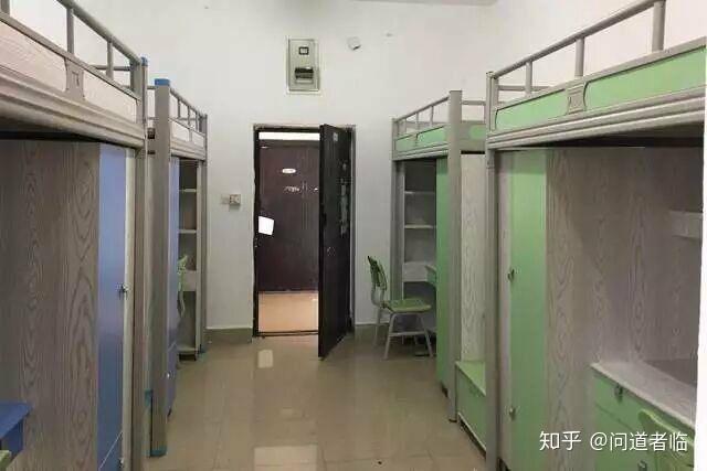 重庆医科大学的寝室什么样子?