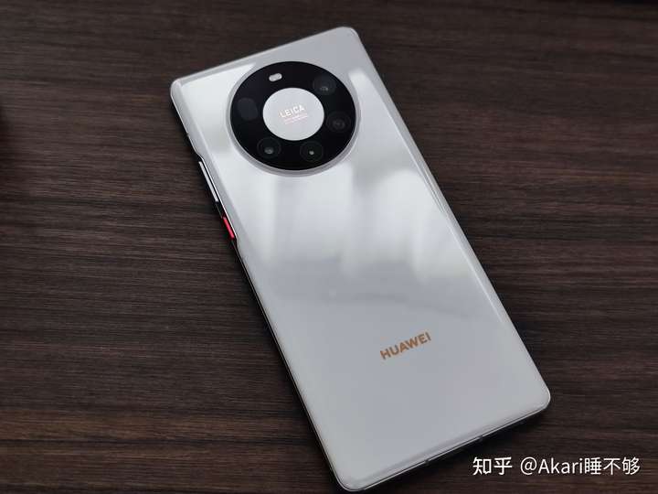 6499的华为mate40pro 8 128和4599 12 256的小米11pro