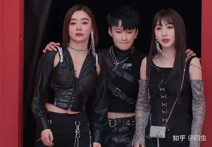 如何评价蒋璐霞在《乘风破浪的姐姐2》中的表现?