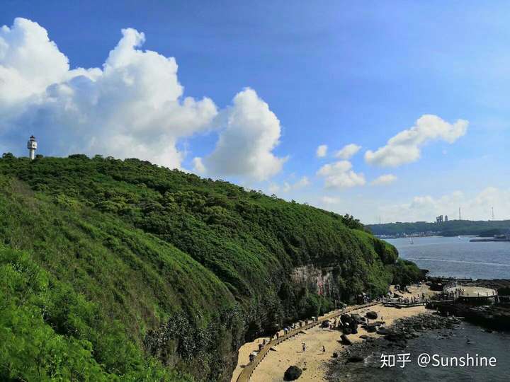 传说中的鳄鱼岛,大家都本以为有鳄鱼,结果去了后发现只是一个小山像