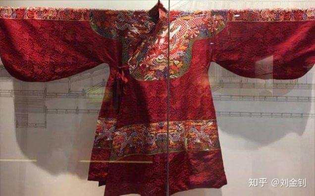 为什么有文物出土的「汉服」仍不被认可为「古代人所穿的服饰」?