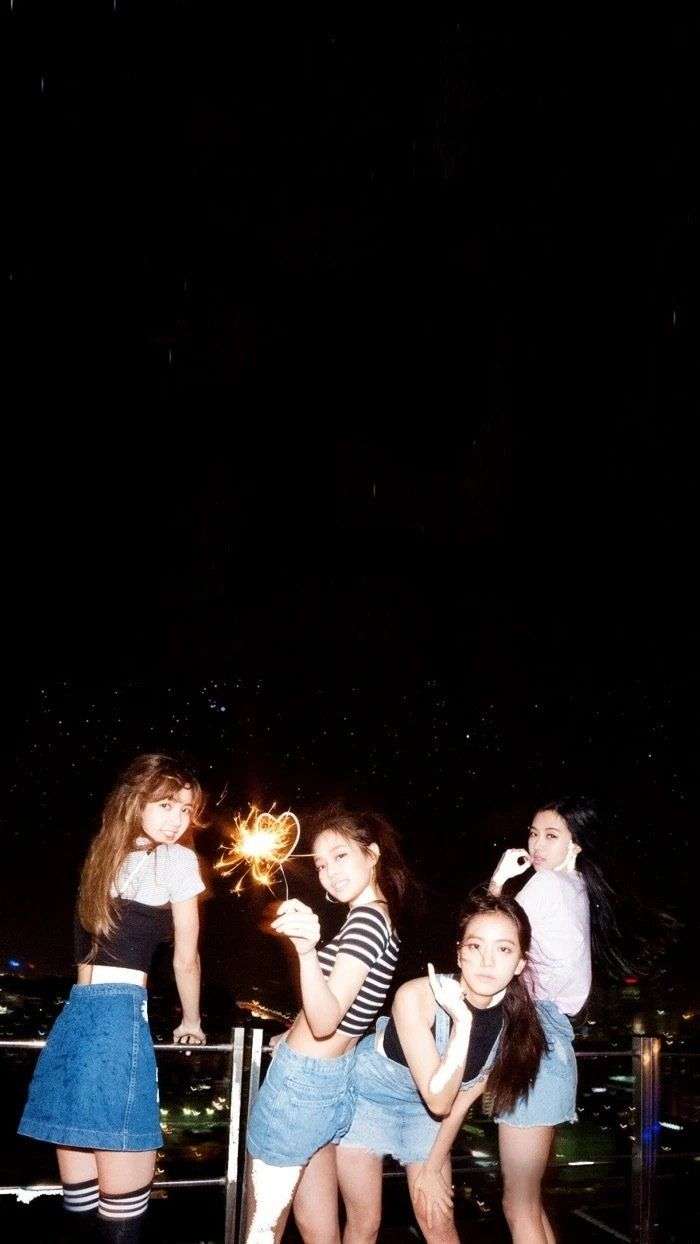 blackpink壁纸四人仙气,blackpink壁纸四人 求blackpink四人绝美壁纸(无水印)?