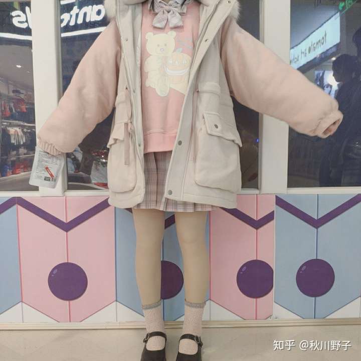 光腿神器可以搭配 jk 制服吗?