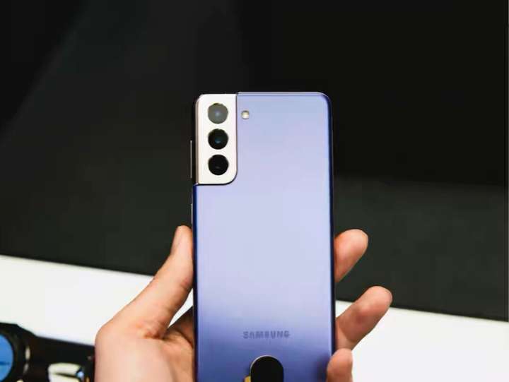 iphone 12 mini和三星galaxy s21哪个值得买?