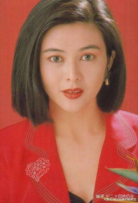 刘亦菲和关之琳谁更美年轻时