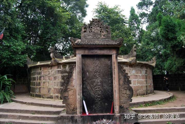 庞统祠 也称汉靖侯墓或白马寺