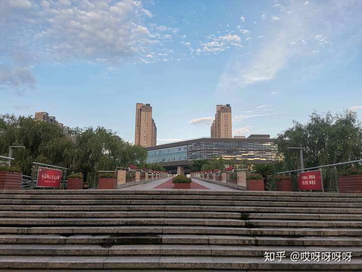浙江工商职业技术学院和宁波职业技术学院哪个好?