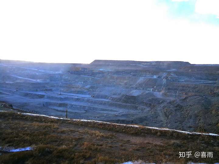如何看待内蒙古白云鄂博稀土矿 60 多年一直被当铁矿挖?