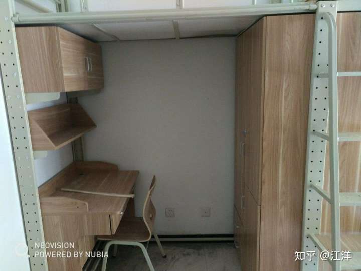 杭州医学院的宿舍条件如何?校区内有哪些生活设施?