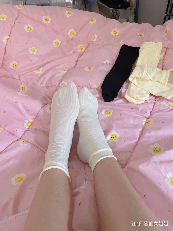 那些喜欢别人穿过的袜子是什么心态?