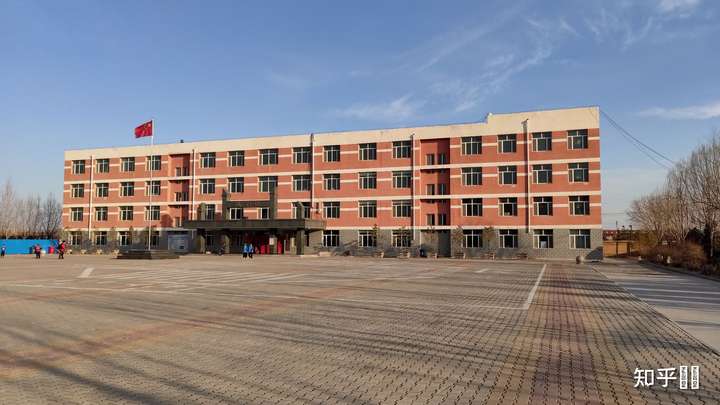 呼和浩特市英华学校怎么样?