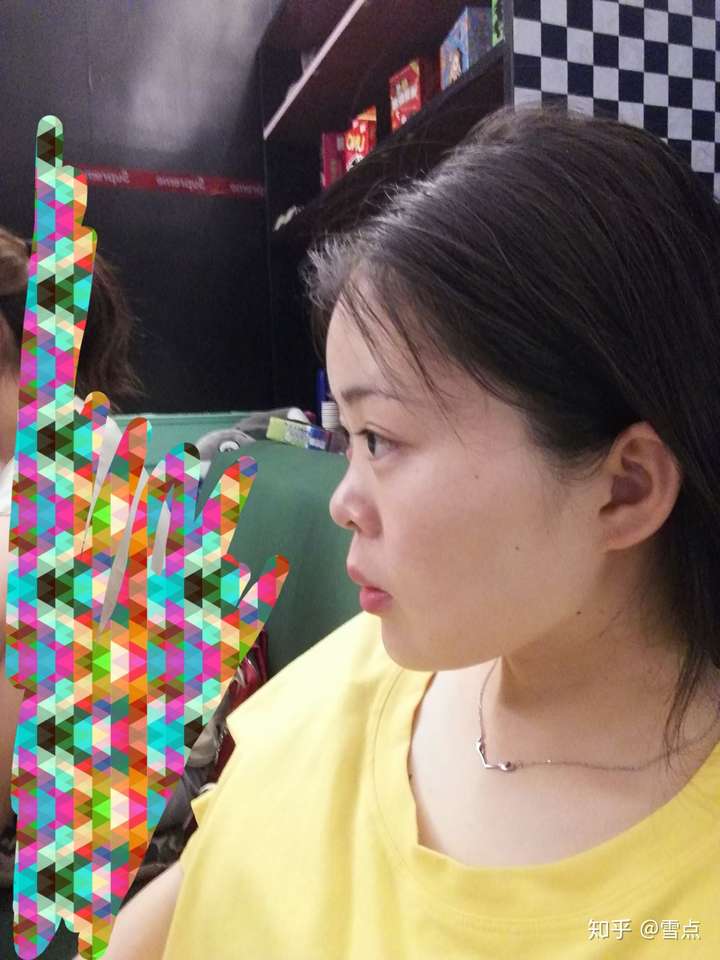 塌鼻梁女生一定不好看吗?