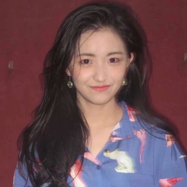 好看的女生头像?