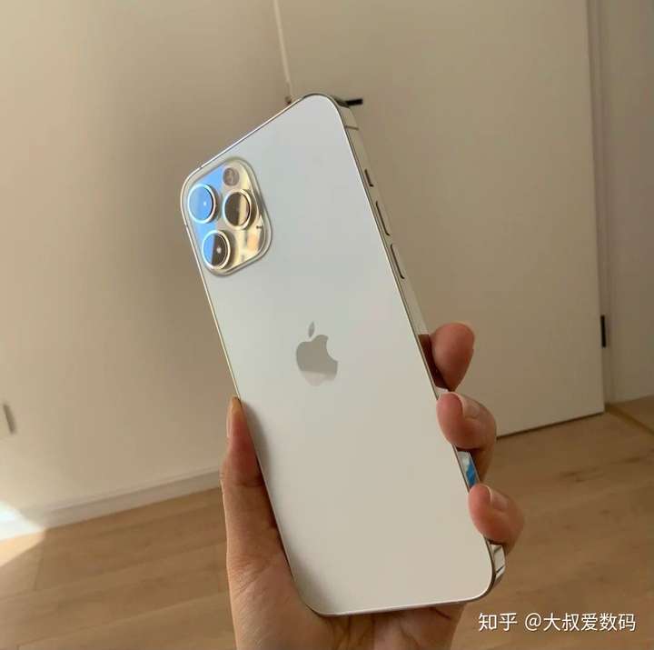 苹果12pro有什么颜色,苹果13pro有什么颜色 女生买苹果12pro,什么颜色好看?