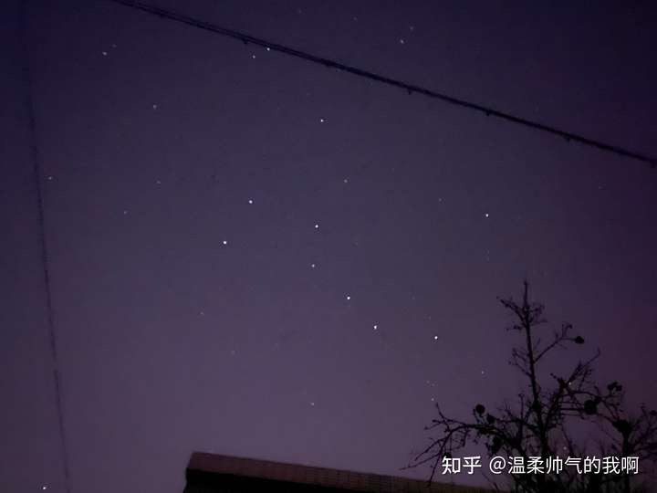 为什么天上看不到北斗七星和北极星?