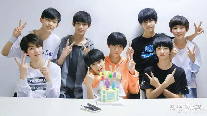 李天泽的时代少年团(tnt tfboys的嫡系师弟 实力人气双绝.