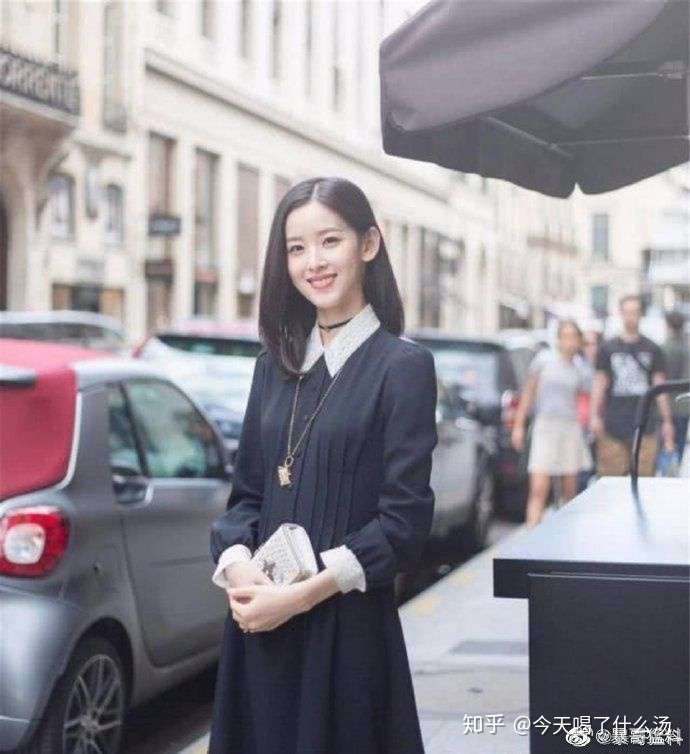 可是真人总给我一种章泽天那种感觉.