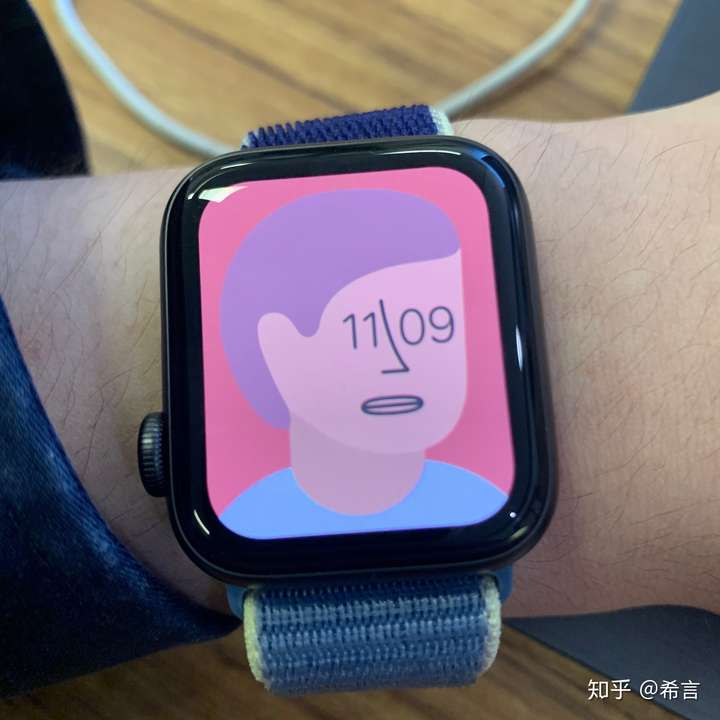 如何评价 apple watch s6 艺术家合作表盘?