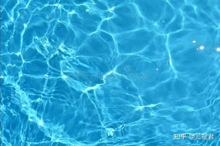 水蓝色