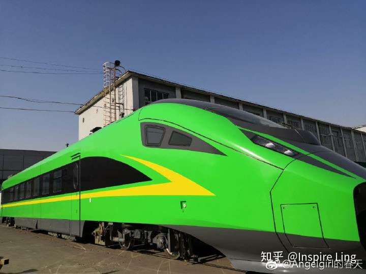 如何评价 cr200j 型动力集中式动车组列车的绿色涂装?