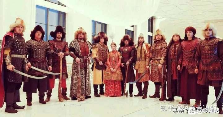 矮壮型身高普遍没有汉人高的蒙古人再不同意