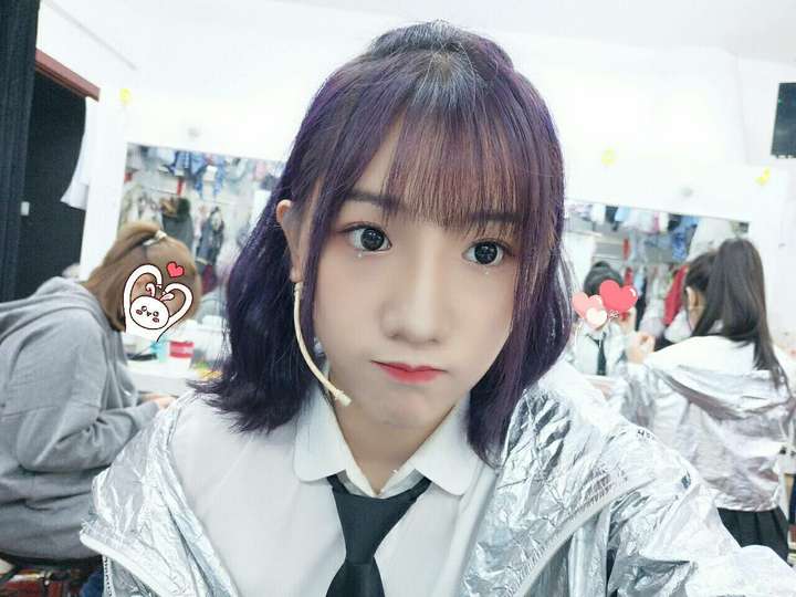 如何评价林溪荷
