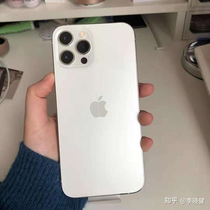 12promax哪个颜色好看,iPhone12promax颜色 iphone12 pro max选哪个颜色呢?