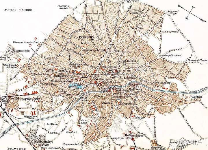 罗马尼亚首都布加勒斯特的一张红色调的1:40000的地图,图中以显著颜色