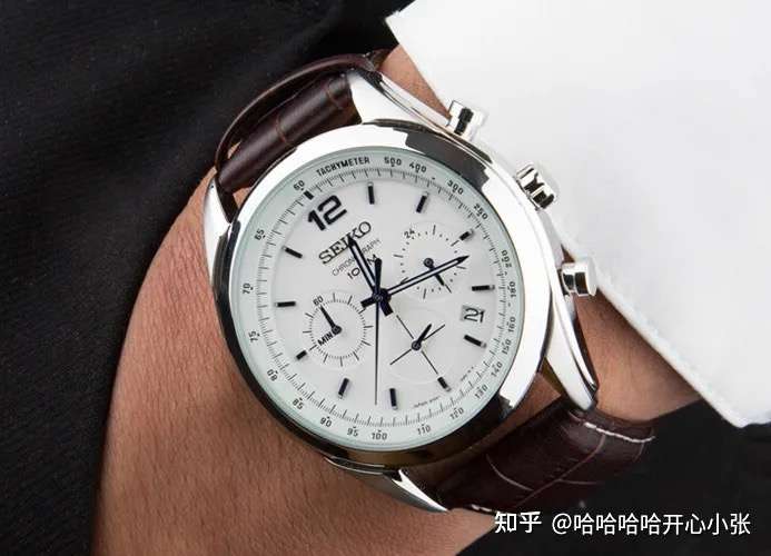 26岁的男生戴2000左右的手表很丢人吗?