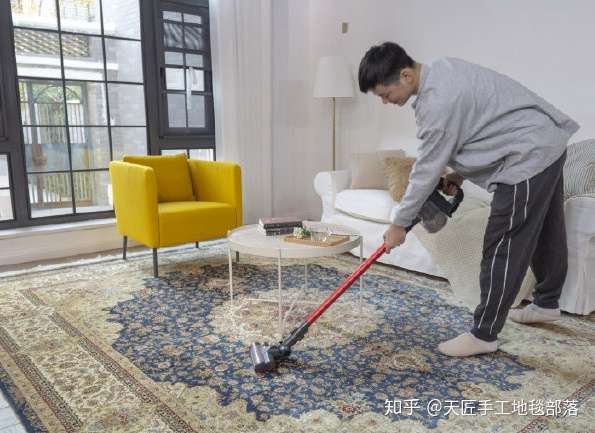 手工地毯在家里自己可以清洗吗