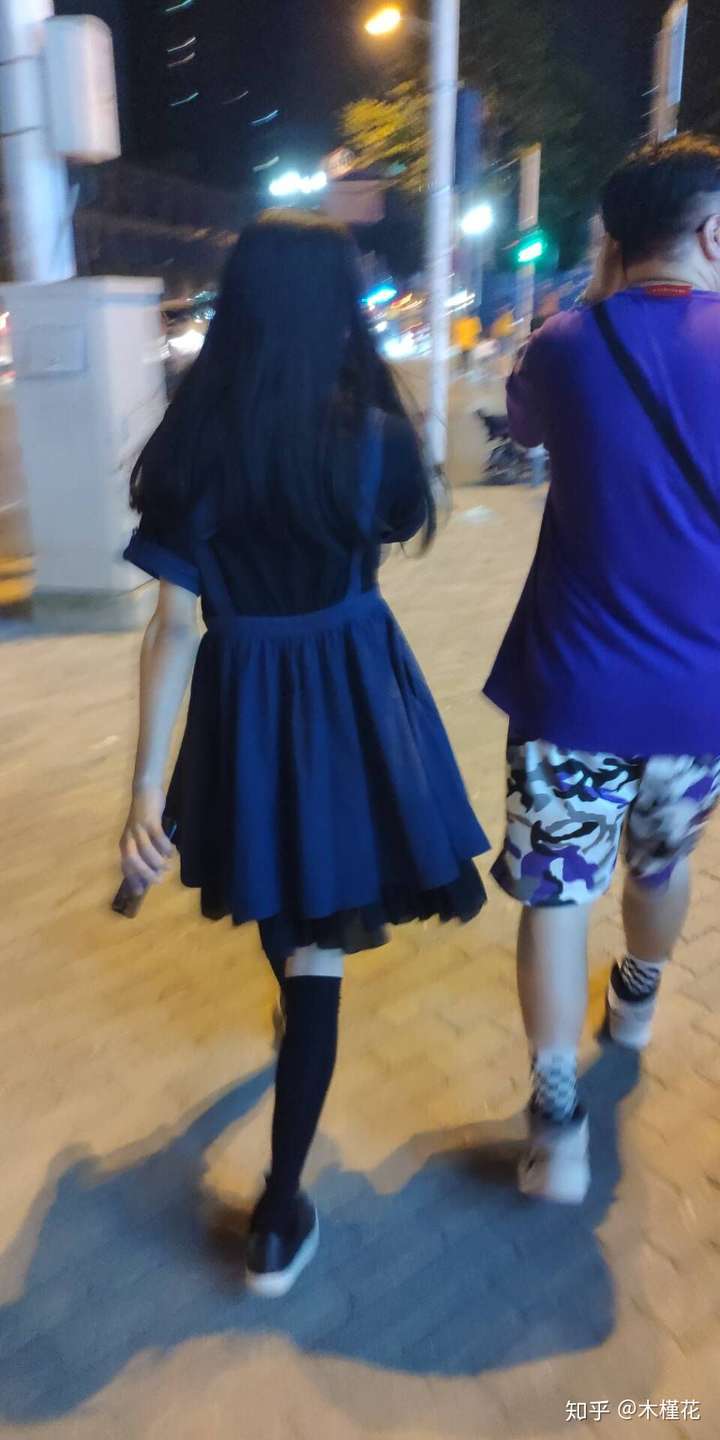 夏天这么热,男生可以穿裙子么?