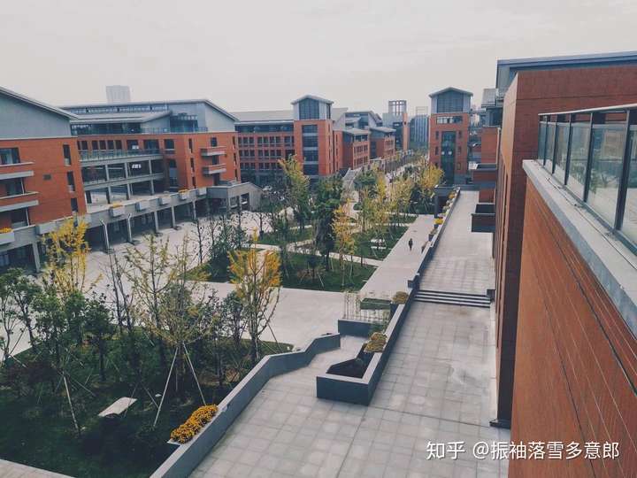 能客观的评价常州工学院吗?