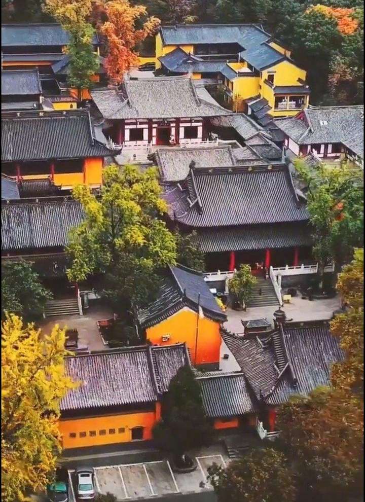 南京灵谷寺有哪些景点?这些景点背后有怎样的故事?