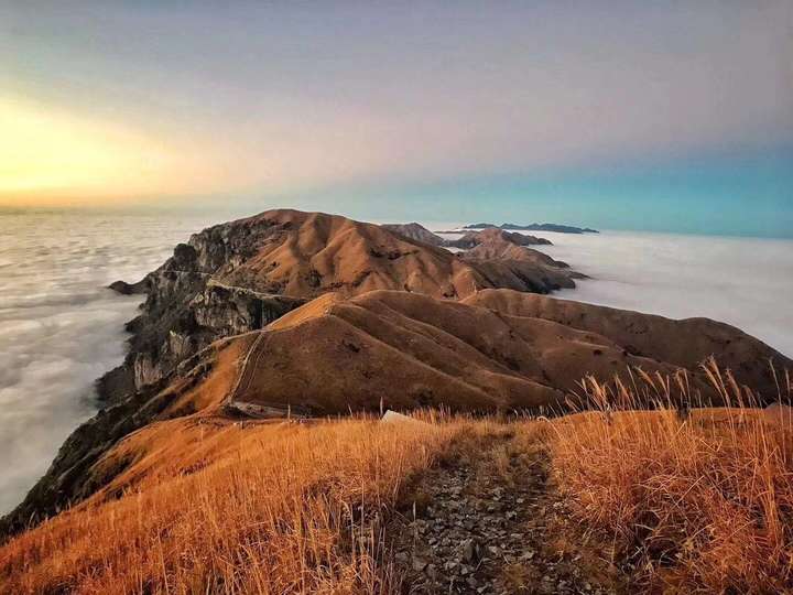 金色武功山