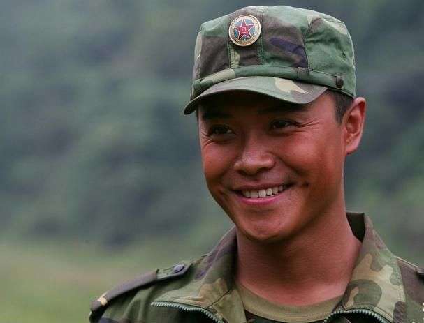 士兵突击中有多少人的演技达到影帝水平?