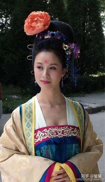 倪虹洁当年为什么没火?