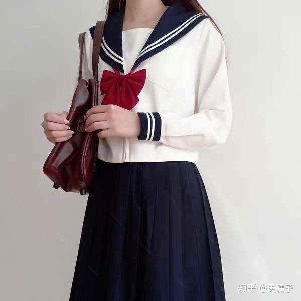 基础款jk是什么样的?