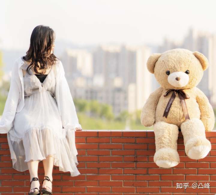 两个人抱着睡真的很舒服,但是会很热. 怎么办?