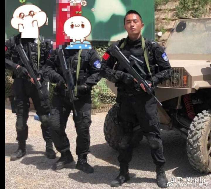 一眼看上去这个人就很正气浩然的或是硬气的男生长啥样?