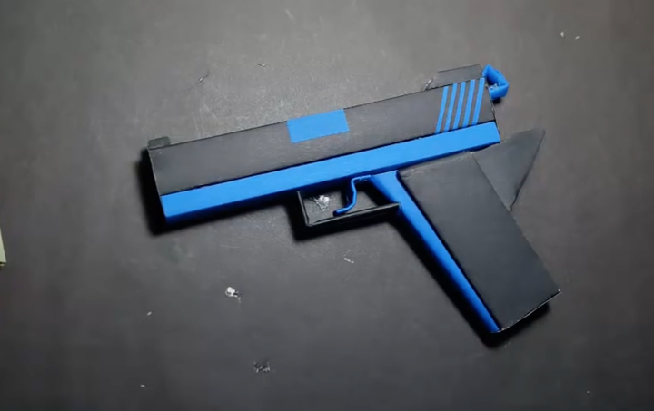 如何做一把精致的折纸手枪
